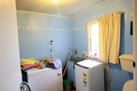 Photo of property in 37 Harvey Street, Grasmere, Invercargill, 9810