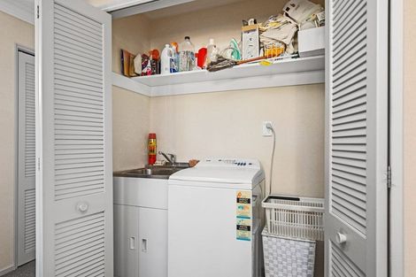 Photo of property in 46 Kenmare Street, Alexandra, 9320