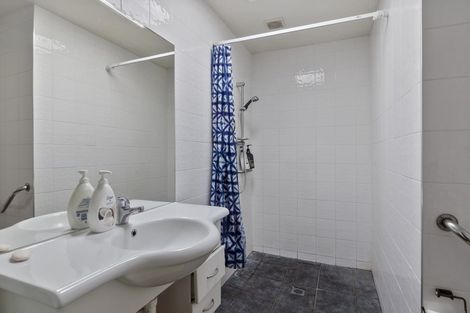 Photo of property in 8/201 Massey Street, Frankton, Hamilton, 3204