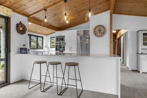 Photo of property in 37 Flint Road West, Stratford, 4332