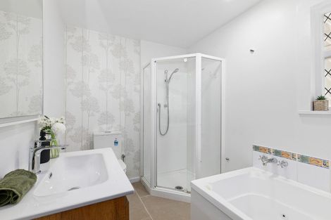 Photo of property in 128 Manuka Street, Stokes Valley, Lower Hutt, 5019