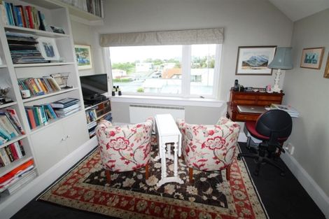 Photo of property in 10 Nelson Terrace, Seaview, Timaru, 7910