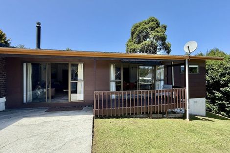 Photo of property in 5 Holyoake Place, Chatswood, Auckland, 0626