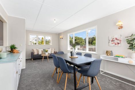 Photo of property in 21 Wellington Road, Wainuiomata, Lower Hutt, 5014