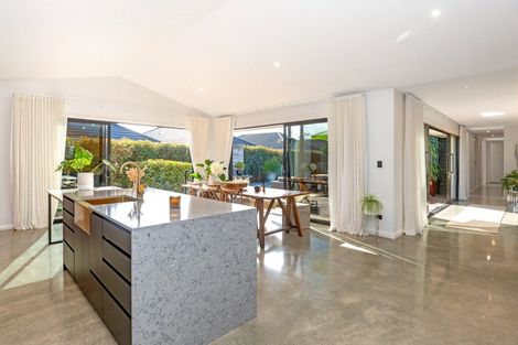 Photo of property in 137 Potae Avenue, Riverdale, Gisborne, 4010