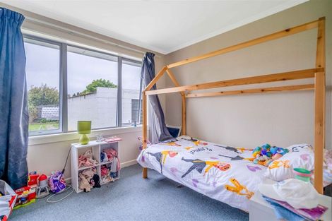 Photo of property in 44 Lothian Crescent, Strathern, Invercargill, 9812