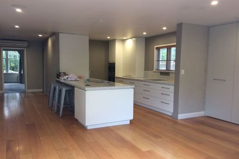 Photo of property in 37 Holmwood Road, Merivale, Christchurch, 8014