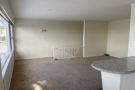 Photo of property in 35 Kitchener Road, Takapuna, Auckland, 0622