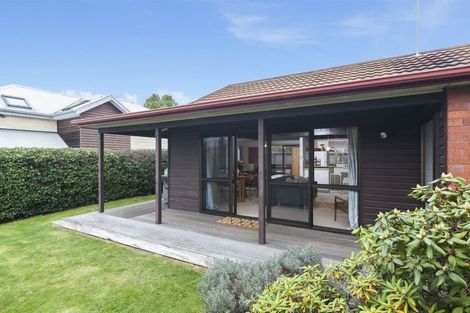 Photo of property in 68a Windermere Road, Papanui, Christchurch, 8053