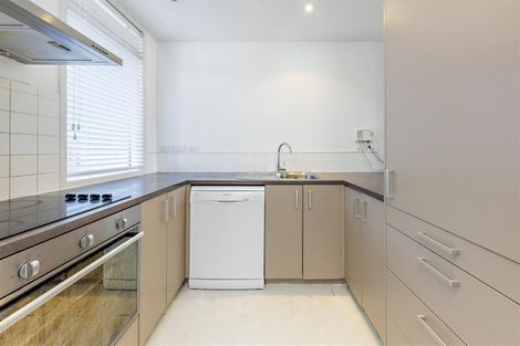 Photo of property in 5/30 Opito Way, East Tamaki, Auckland, 2013