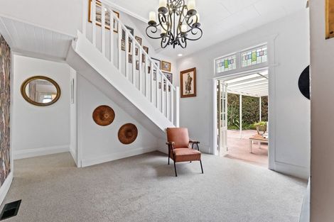 Photo of property in 18 David Street, Westown, New Plymouth, 4310