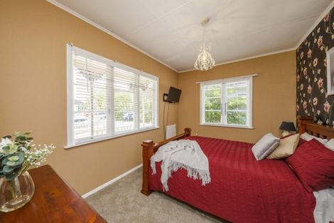 Photo of property in 28 Oxford Street, Hokowhitu, Palmerston North, 4410