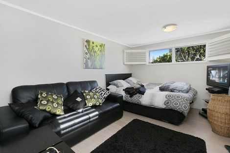 Photo of property in 204 Marine Parade, Mount Maunganui, 3116