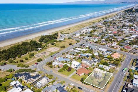 Photo of property in 10 Aston Drive, Waimairi Beach, Christchurch, 8083