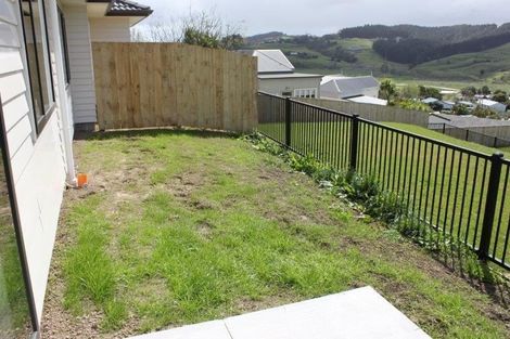 Photo of property in 11 Lewann Lane, Helensville, 0800