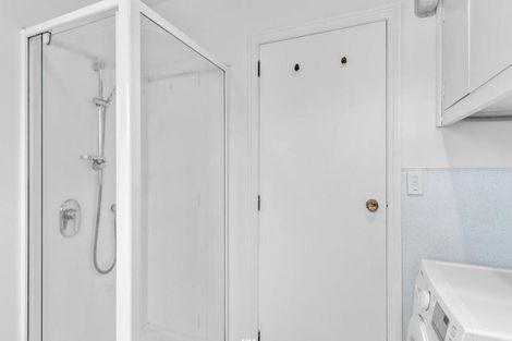 Photo of property in 2/5 Clyde Road, Upper Riccarton, Christchurch, 8041