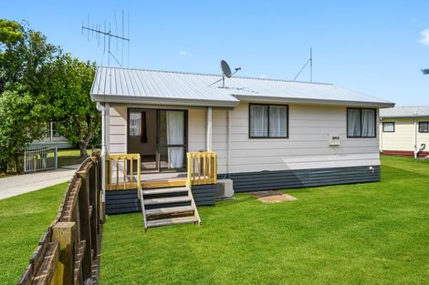 Photo of property in 1 Langdon Lane, Melville, Hamilton, 3206