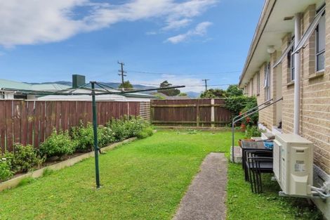 Photo of property in 35b Wise Street, Wainuiomata, Lower Hutt, 5014