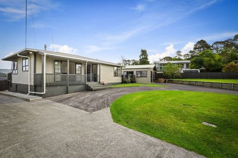 Photo of property in 276 Sturges Road, Henderson, Auckland, 0612