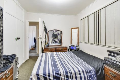 Photo of property in 1/2 Barrie Avenue, Papatoetoe, Auckland, 2025