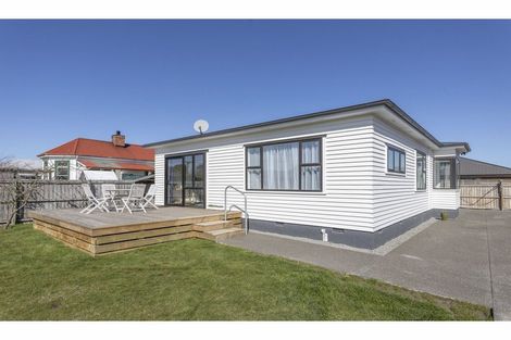 Photo of property in 30 Factory Road, Belfast, Christchurch, 8051