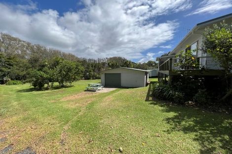 Photo of property in 730 Whangaruru North Road, Whangaruru, Hikurangi, 0184