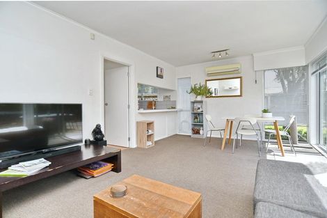 Photo of property in 5/9 Barrie Street, Addington, Christchurch, 8024