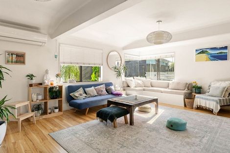 Photo of property in 2/563 Maunganui Road, Mount Maunganui, 3116