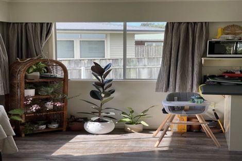 Photo of property in 59 Reynolds Road, Havelock North, 4130