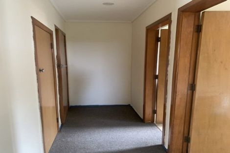 Photo of property in 41 Parrs Cross Road, Henderson, Auckland, 0612