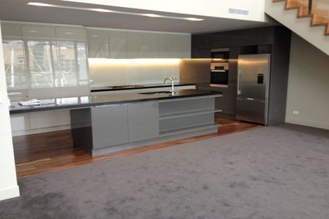 Photo of property in Clyde Quay Wharf, 3b/5 Clyde Quay Wharf, Te Aro, Wellington, 6011