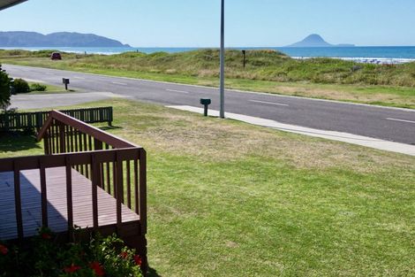 Photo of property in 50 Ocean Road, Ohope, 3121