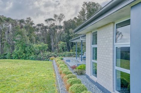 Photo of property in 25 Racecourse Terrace Rise, Hokitika, 7882