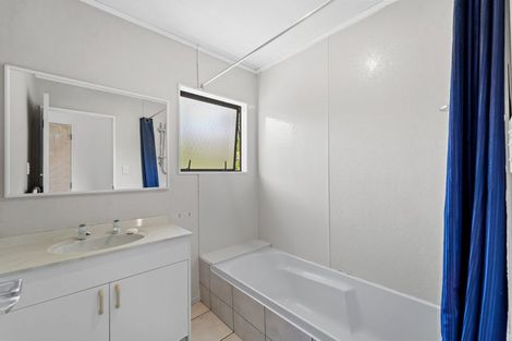 Photo of property in 32 Brandon Road, Manly, Whangaparaoa, 0930