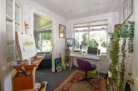 Photo of property in 24 Armstrong Avenue, Carterton, 5713