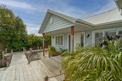 Photo of property in 3 Mermaid Place, Whitianga, 3510