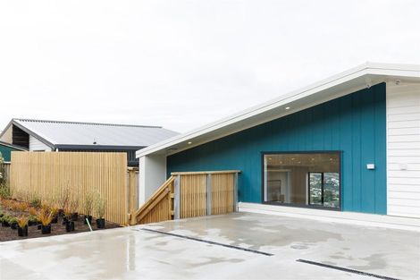 Photo of property in 14 Jaunpur Crescent, Broadmeadows, Wellington, 6035