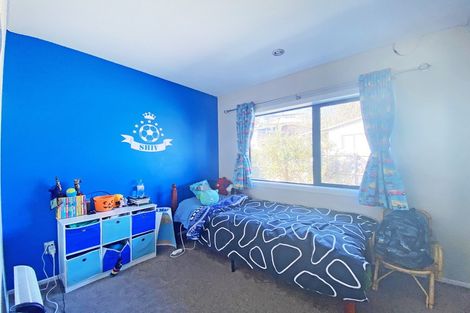 Photo of property in 1/2 Chevis Place, Pakuranga, Auckland, 2010