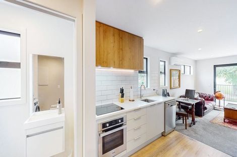 Photo of property in 16/240 Stokes Valley Road, Stokes Valley, Lower Hutt, 5019