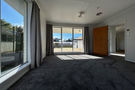Photo of property in 2 Karaka Street, Inglewood, 4330