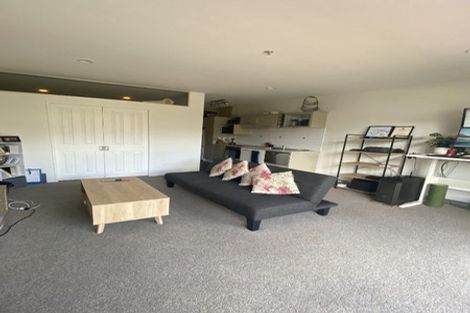 Photo of property in Atrium Towers, 7h/154 The Terrace, Wellington Central, Wellington, 6011