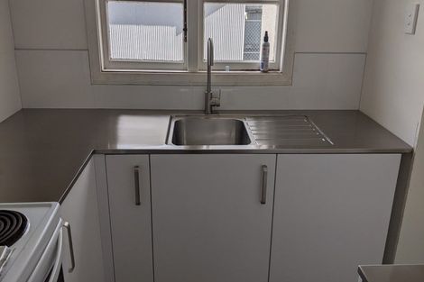 Photo of property in 28 Amyes Road, Hornby, Christchurch, 8042