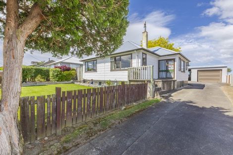 Photo of property in 17 Freyberg Terrace, Waipukurau, 4200