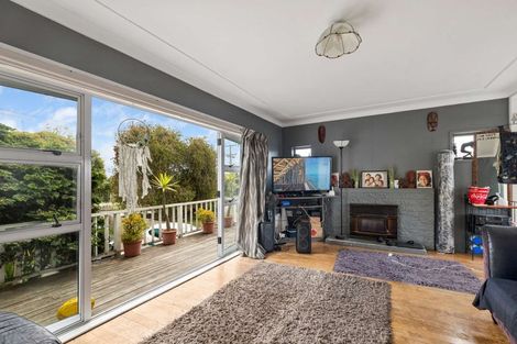 Photo of property in 98 Weymouth Road, Manurewa, Auckland, 2102