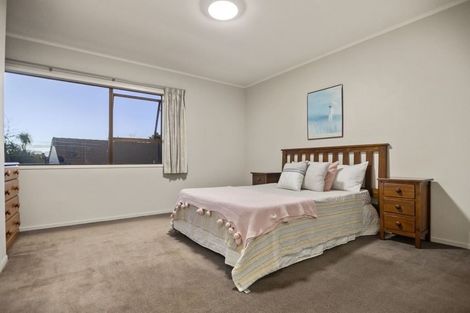 Photo of property in 28 Rahui Road, Greenhithe, Auckland, 0632