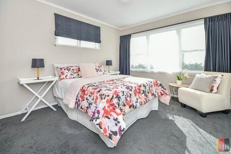 Photo of property in 431a Great South Road, Opaheke, Papakura, 2113