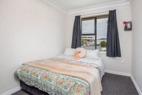 Photo of property in 10 Saint Albans Street, Bradford, Dunedin, 9011