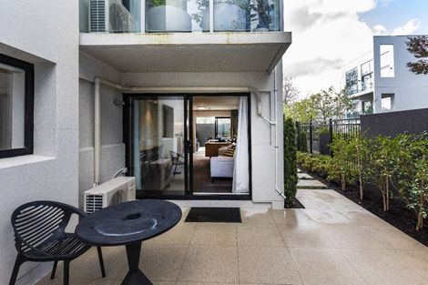 Photo of property in 2/18 Carlton Mill Road, Merivale, Christchurch, 8014