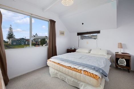 Photo of property in 61 Seaforth Road, Waihi Beach, 3611