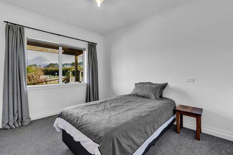 Photo of property in 297 Radnor Road, Midhirst, Stratford, 4394